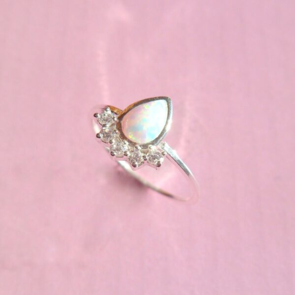 Dewdrop Fairy Ring