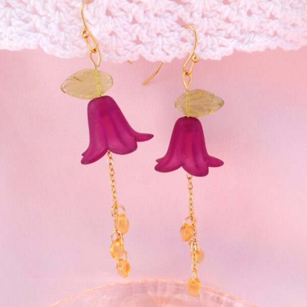 Honeydew Lilac Earrings