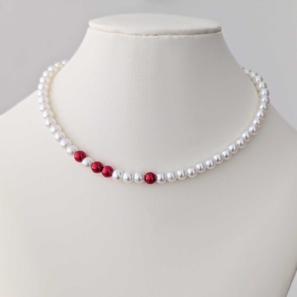Blood Drip Pearl Necklace