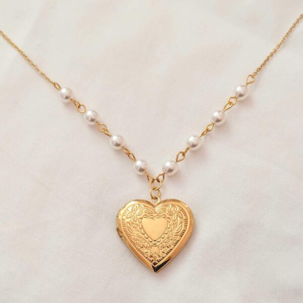 Pearl Heart Necklace