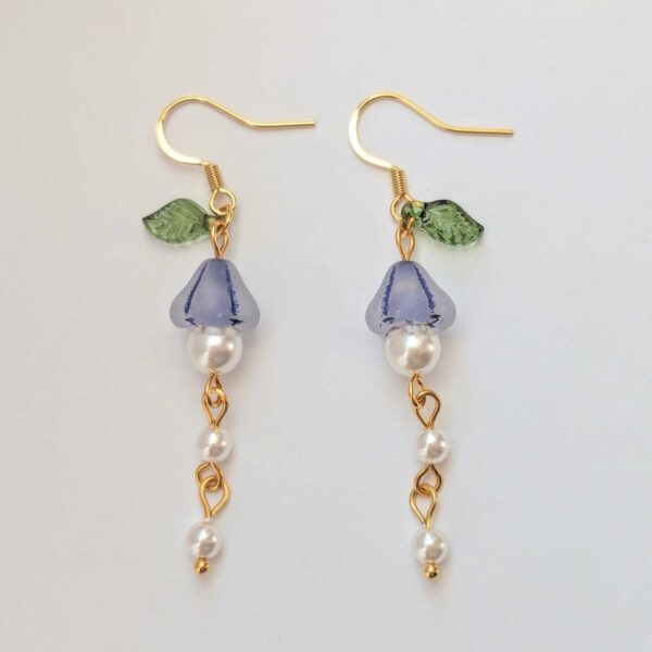 Bluebell Pearl Earrings