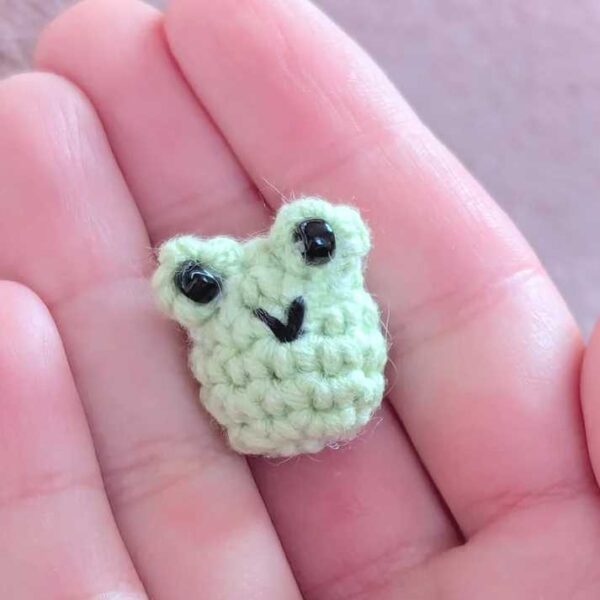 Miniature Crochet Frog - Image 3