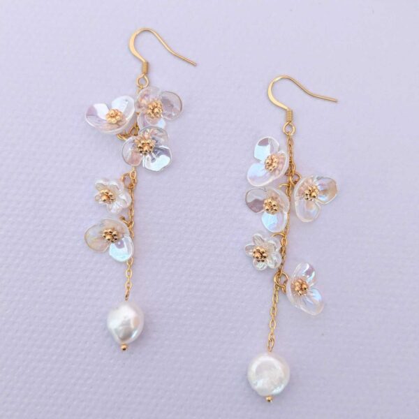 Flower Pearl Earrings