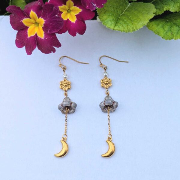 Daisy Moon Earrings